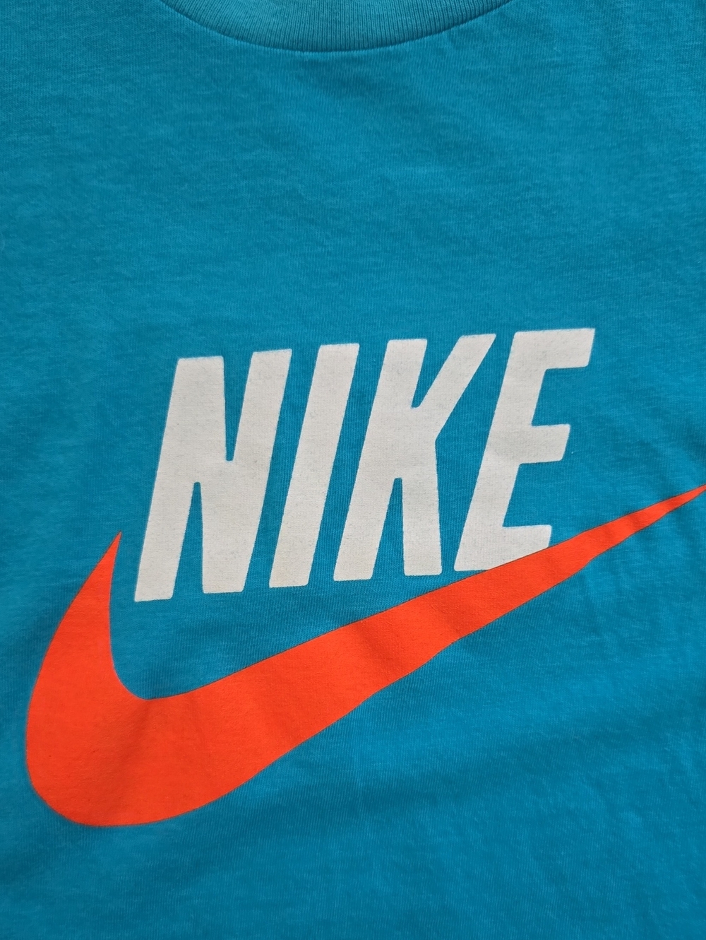 Women's Slim Fit Nike Tee - Picture 5 of 5